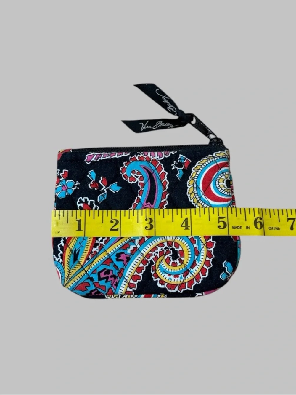 Vera Bradley Retired Parisian Paisley Zip Bag
